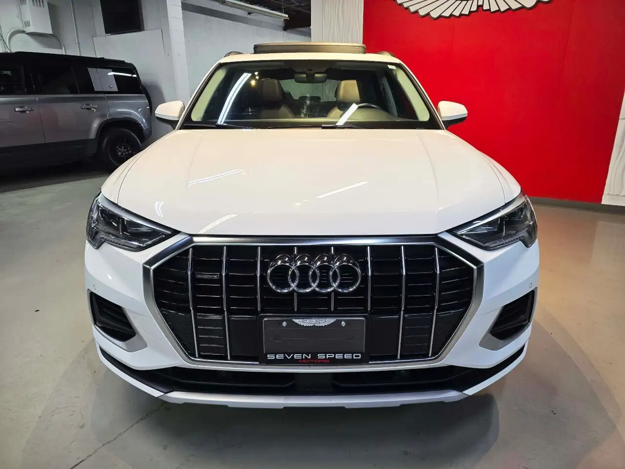Audi Q3 снимка Audi Q3