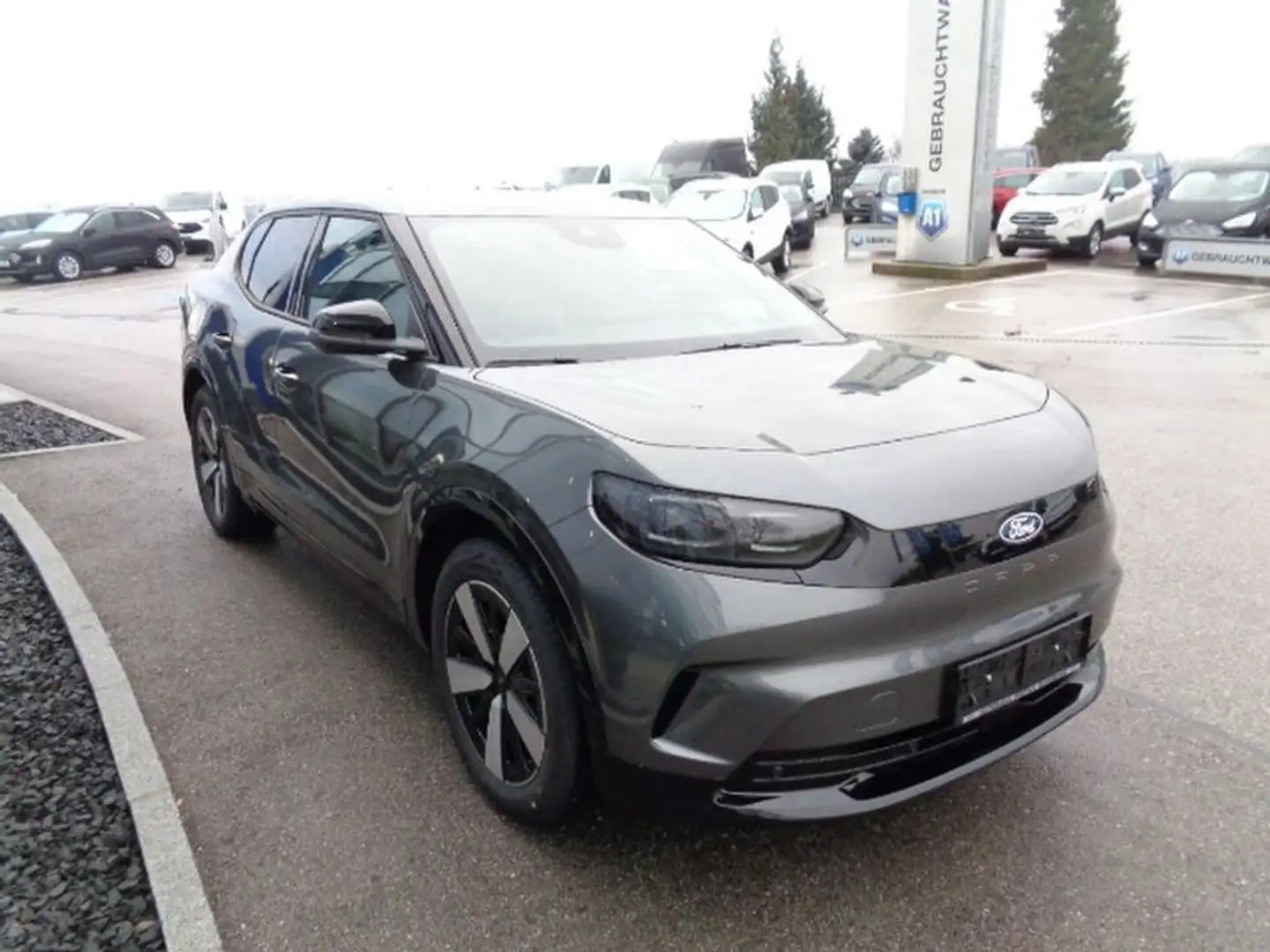 Ford Capri Elektro RWD 77 kWh Range 286PS LEASING! Grau - 2