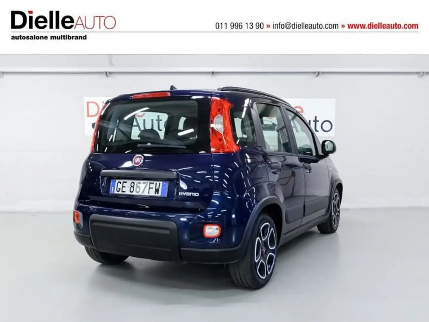 Fiat Panda 1.0 FireFly S&S Hybrid City Life Blue - 2