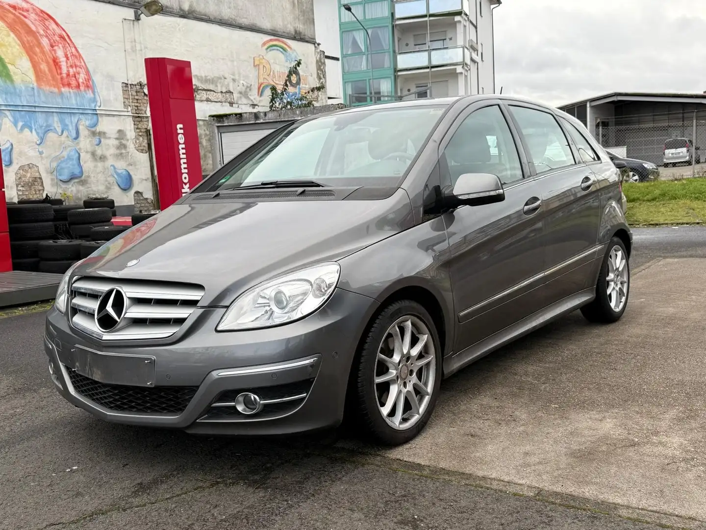Mercedes-Benz B 200 B 200*Automatik*Tüv Neu*12 Monate Garantie* Grau - 1