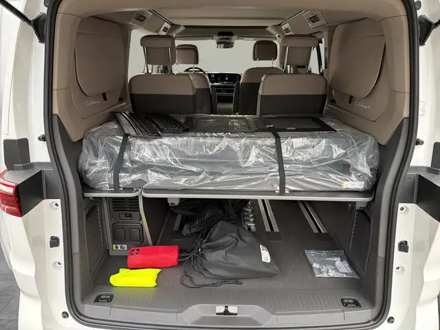 Volkswagen T7 California VW T7 California Beach eHybrid 180 kW 4M Ansicht 15