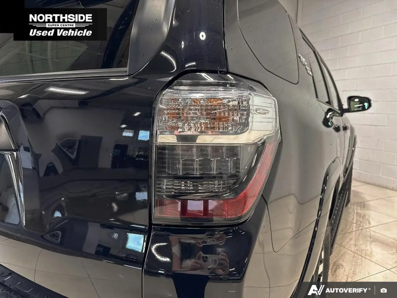 Toyota 4-Runner снимка Toyota 4-Runner