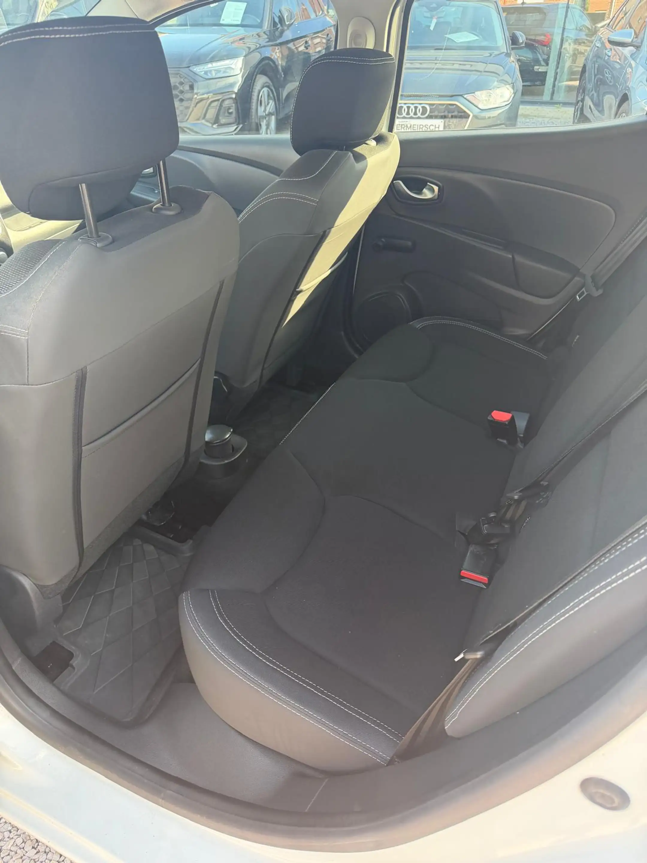 Renault Clio Clio 0.9 TCe Cool *AIRCO*PARKEERHULP*BLUETOOTH* — photo 12