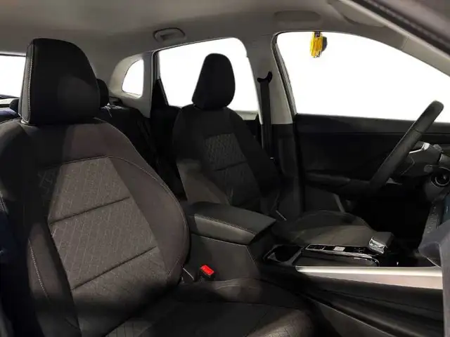MG ZS view 16
