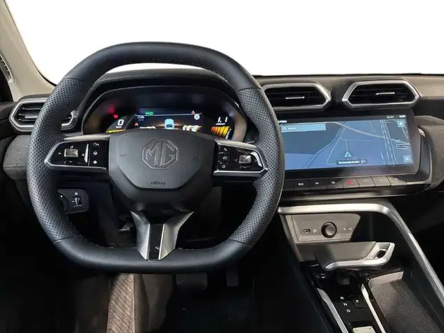 MG ZS view 14