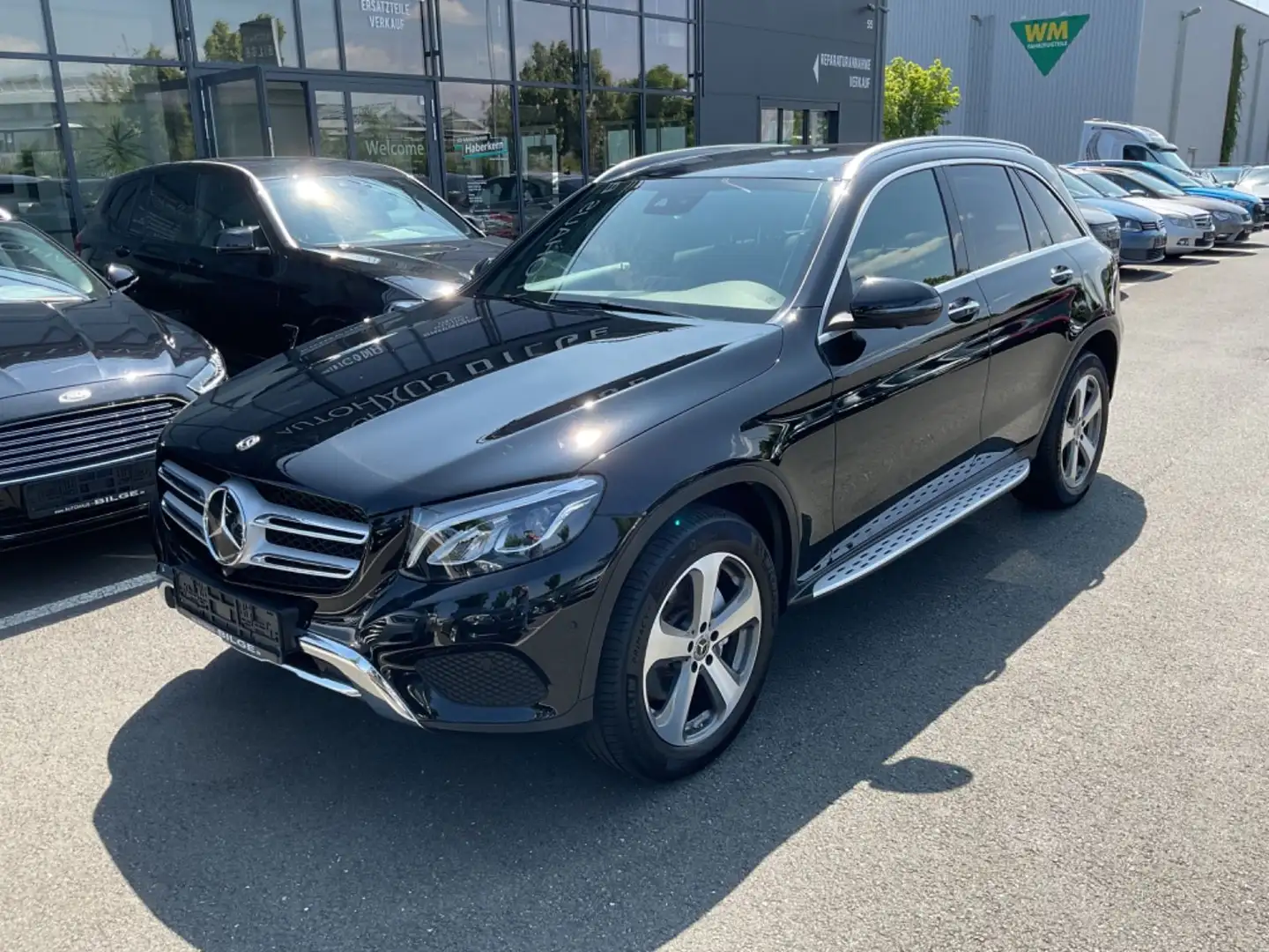 Mercedes-Benz GLC 350 d 4Matic Schwarz - 1