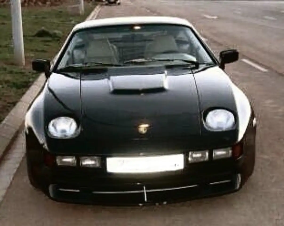 Porsche 928 4.7 S, foto 2
