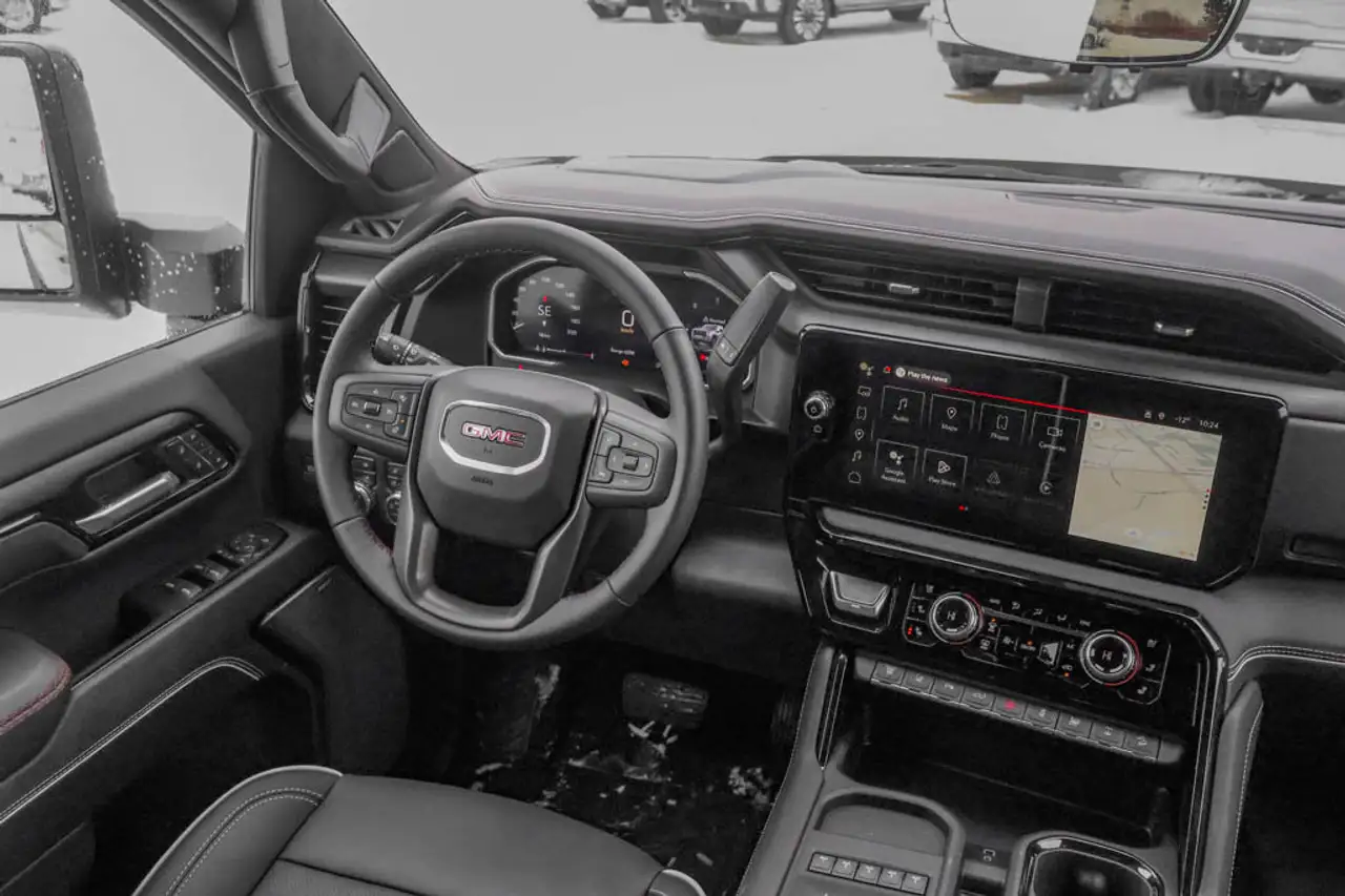 GMC Sierra 2500HD снимка GMC Sierra 2500HD