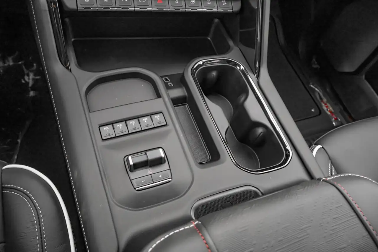 GMC Sierra 2500HD снимка GMC Sierra 2500HD