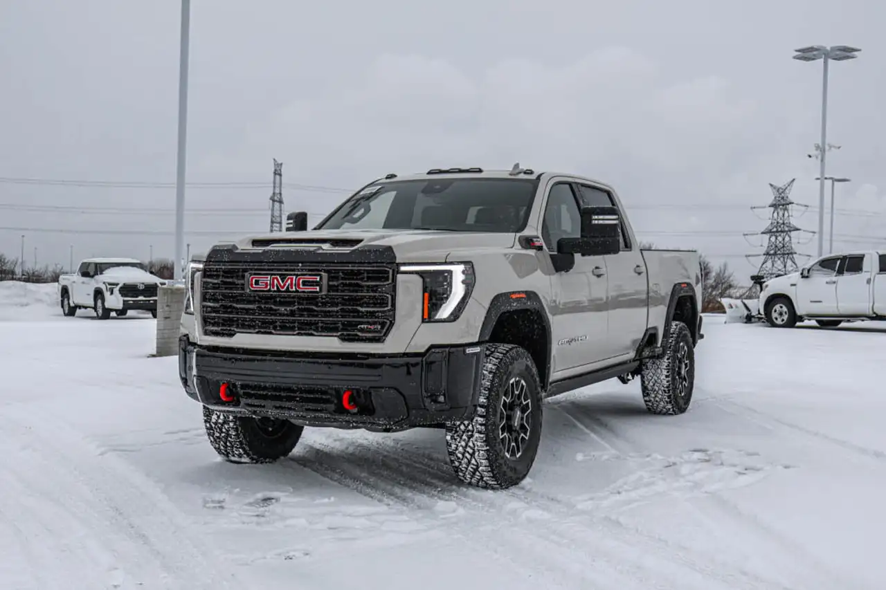 GMC Sierra 2500HD снимка GMC Sierra 2500HD
