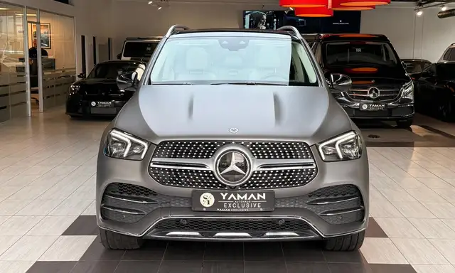 Mercedes-Benz Gle Class view 4
