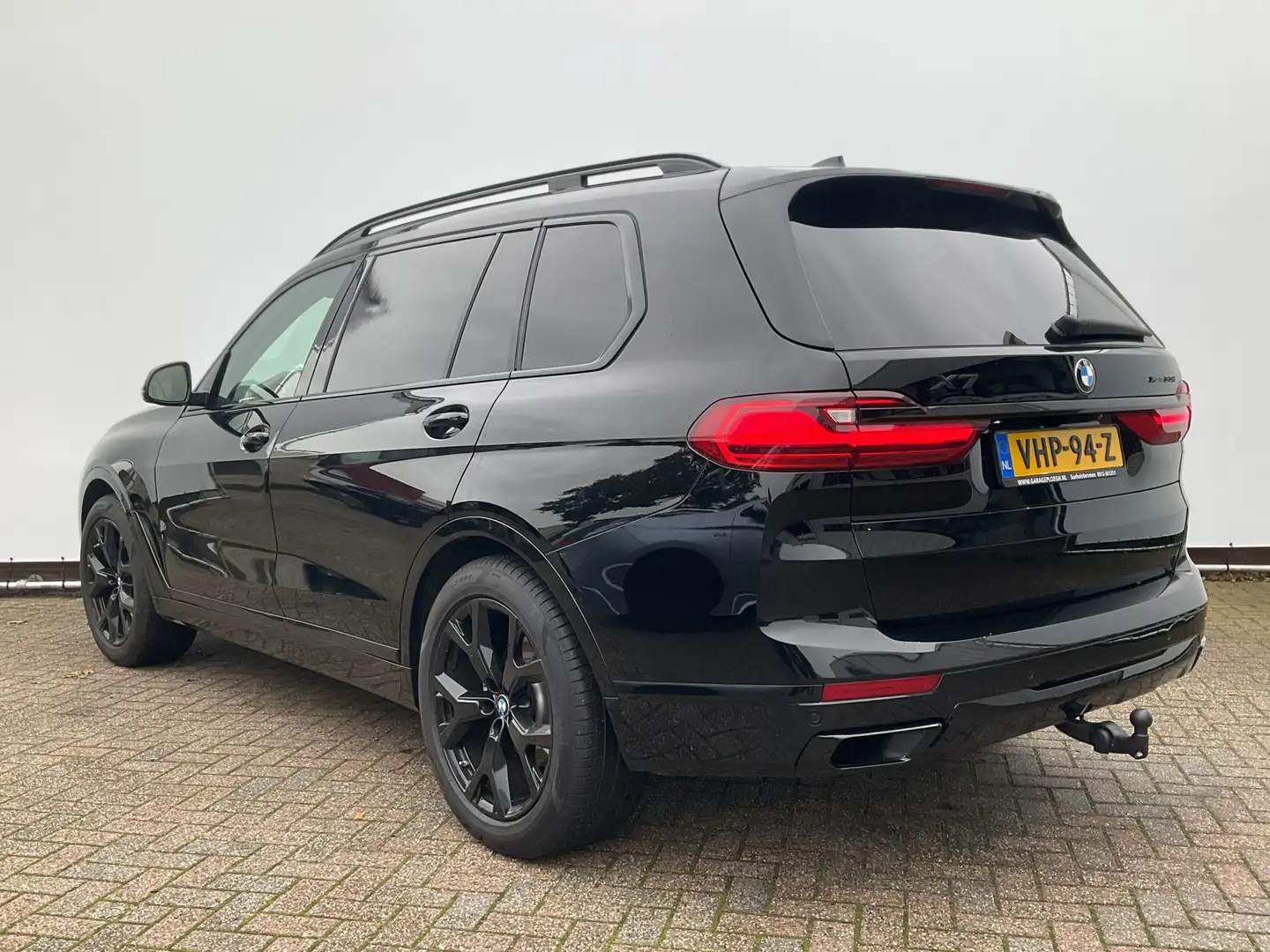 BMW X7 xDrive 30D VAN High Executive Pano.dak Leer Trekha Noir - 2