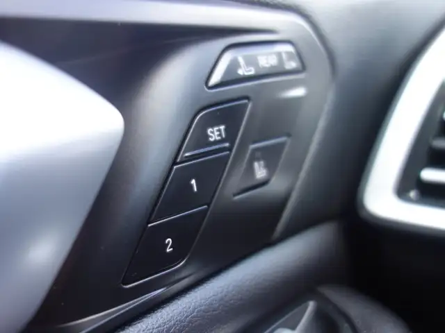 BMW X7 view 15