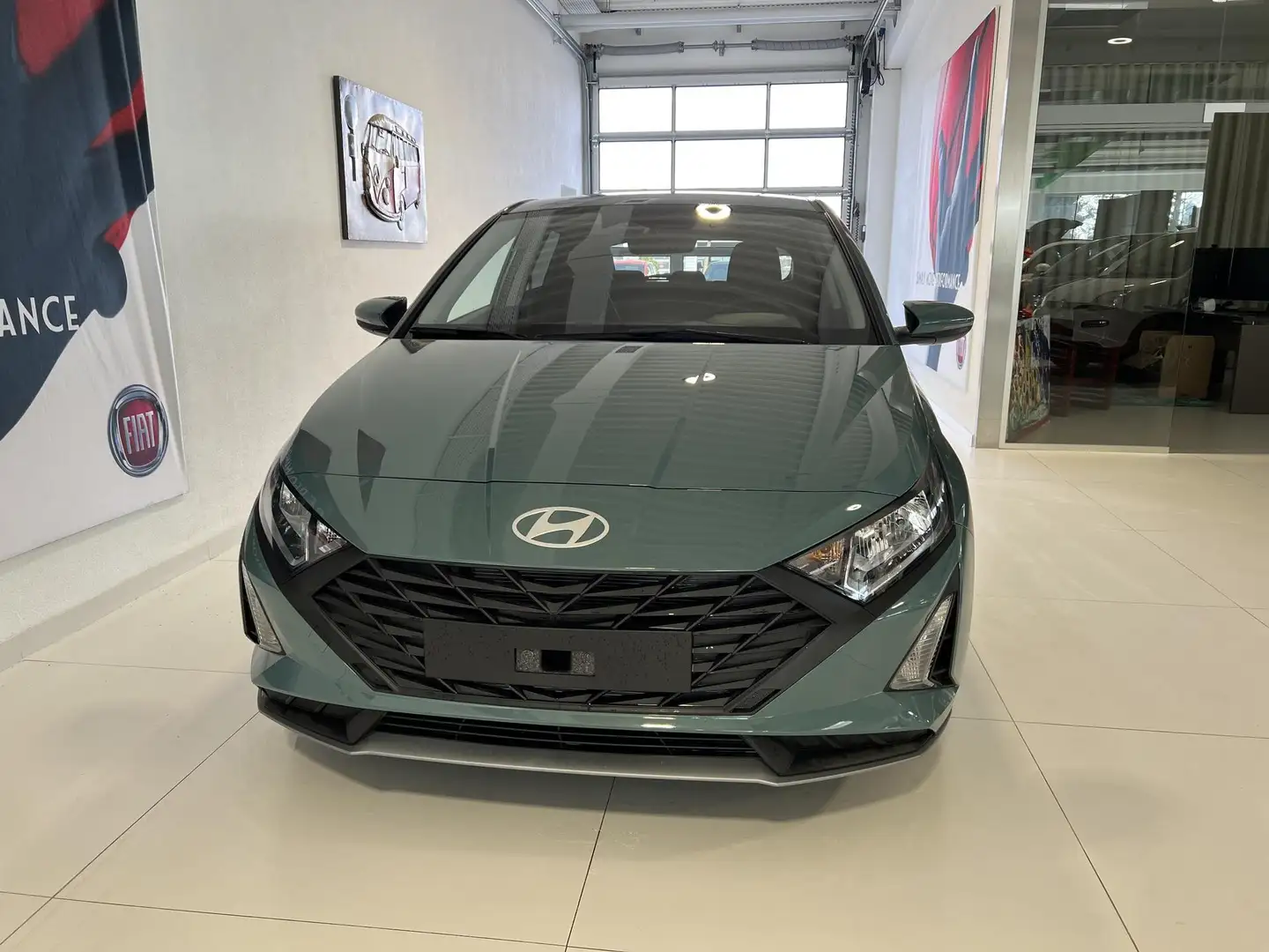Hyundai i20 GO 1.2 MPI 58 kW (79 PS) Navigationssystem, Blu... Grün - 2