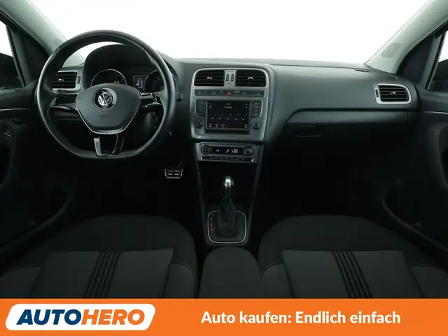 Volkswagen Polo view 12