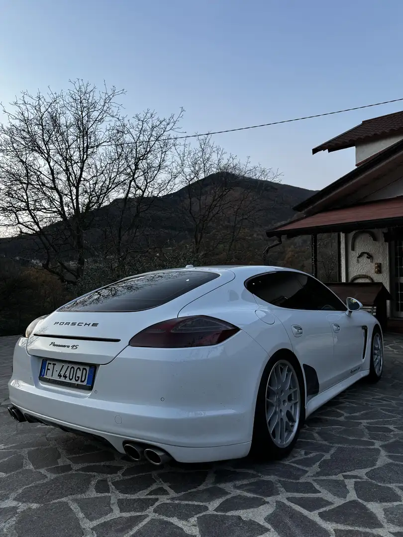 Porsche Panamera 4.8 4S - 2