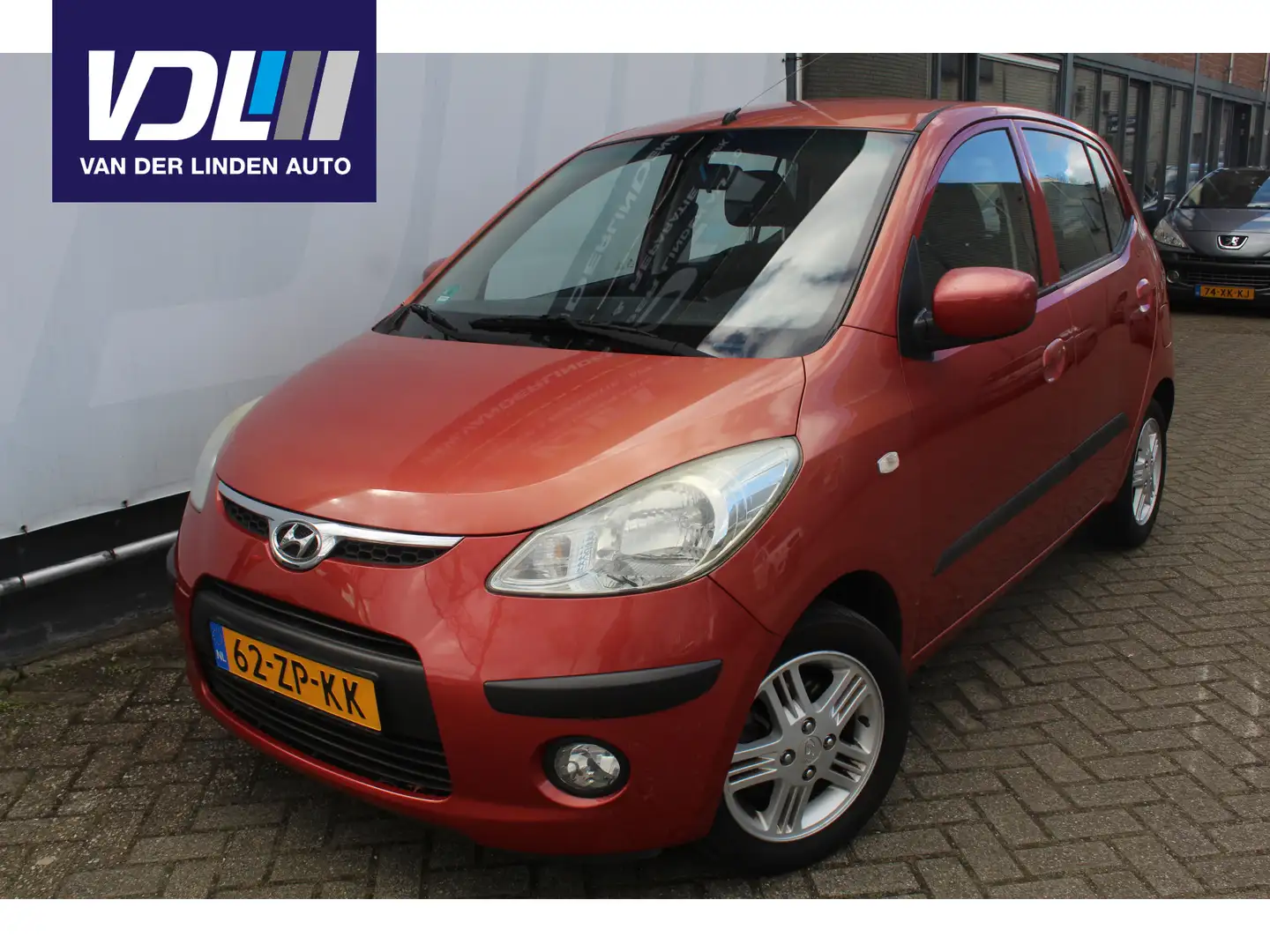 Hyundai i10 1.1 i-Catcher Airco I Elek ramen Rood - 1
