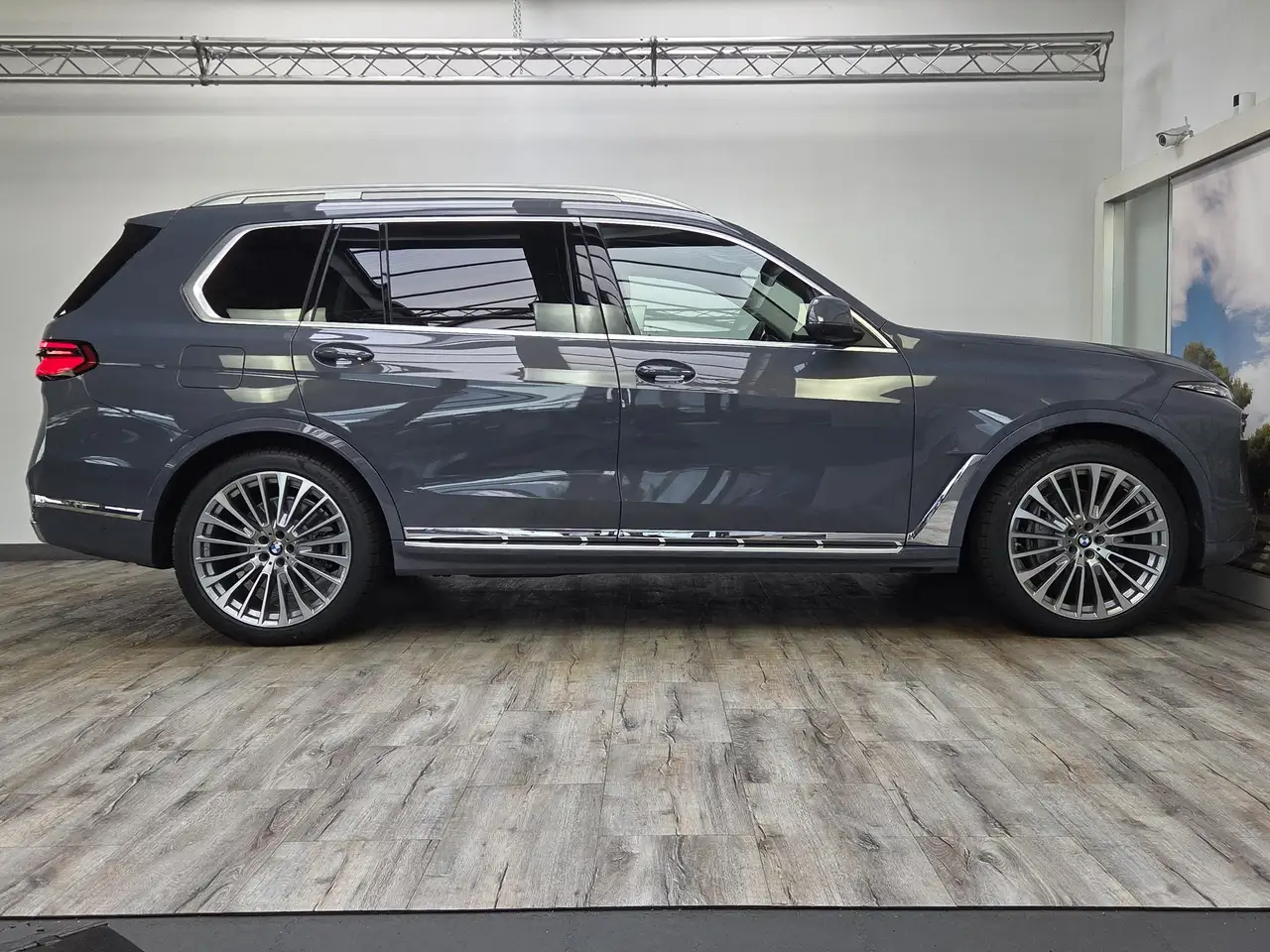 BMW X7 xDr40d DrivePro 6Seats B&W Kristal ACC UPE149 4