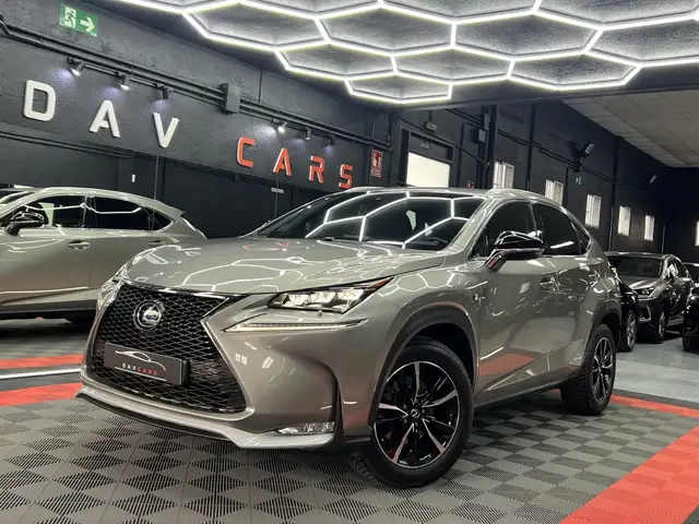 Lexus NX 300 300h F Sport 4WD + Navibox