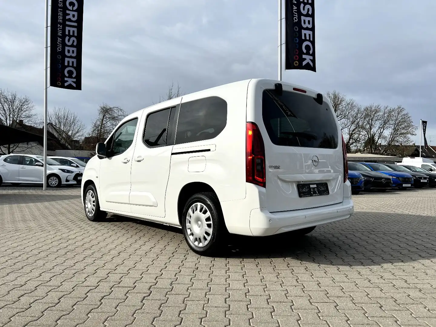 Opel Combo Life E 1.2 Turbo Edition *Navi Kamera PDC* Blanco - 2