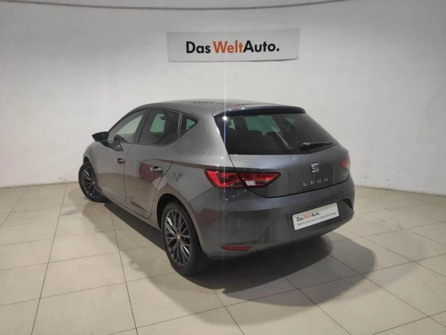 SEAT Leon Nuevo  1.6 TDI 110cv St&Sp Style Gris - 2
