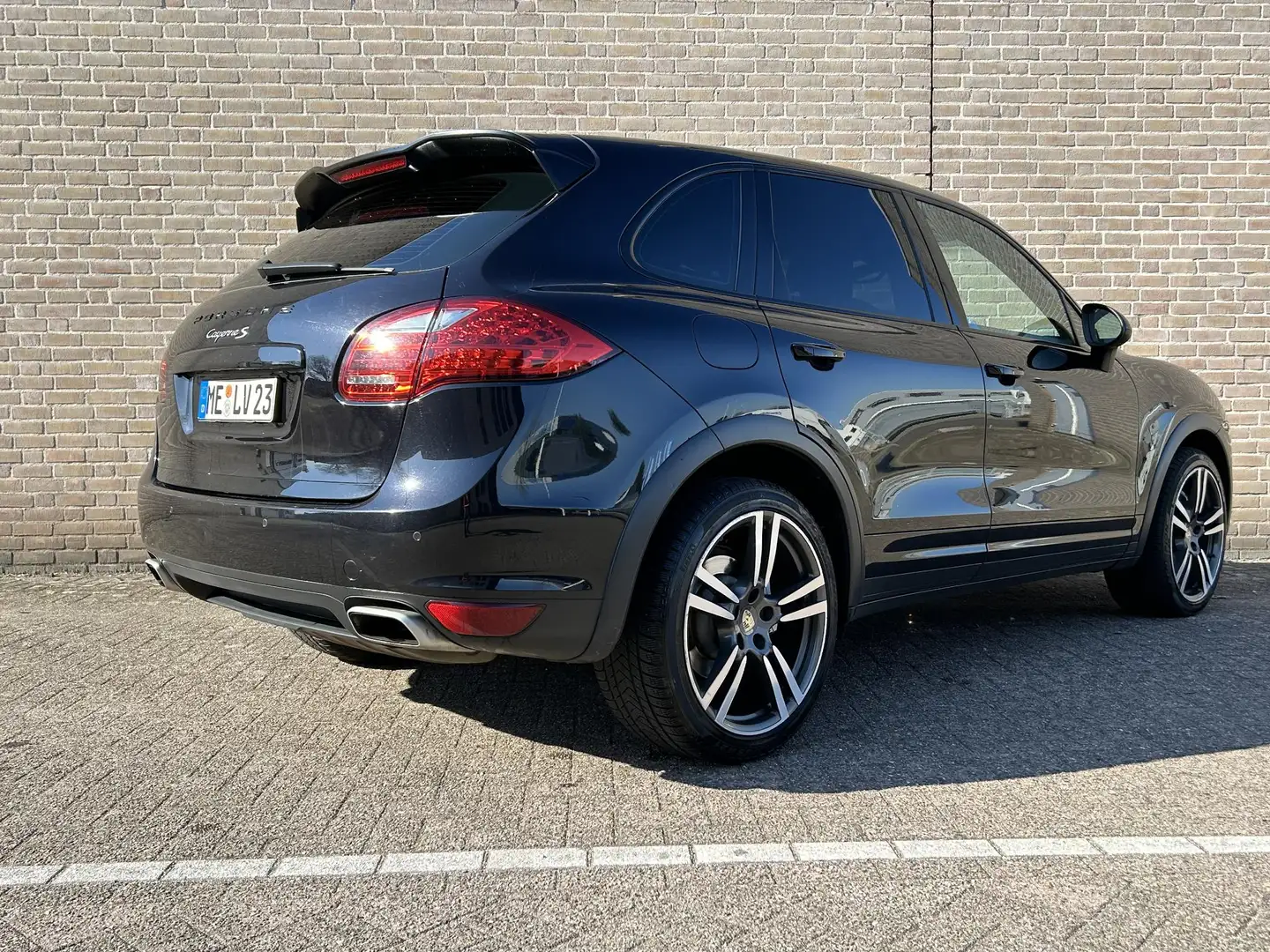Porsche Cayenne 4.8 S | Leder | Climate | Cruise | Navi | PDC | Noir - 2