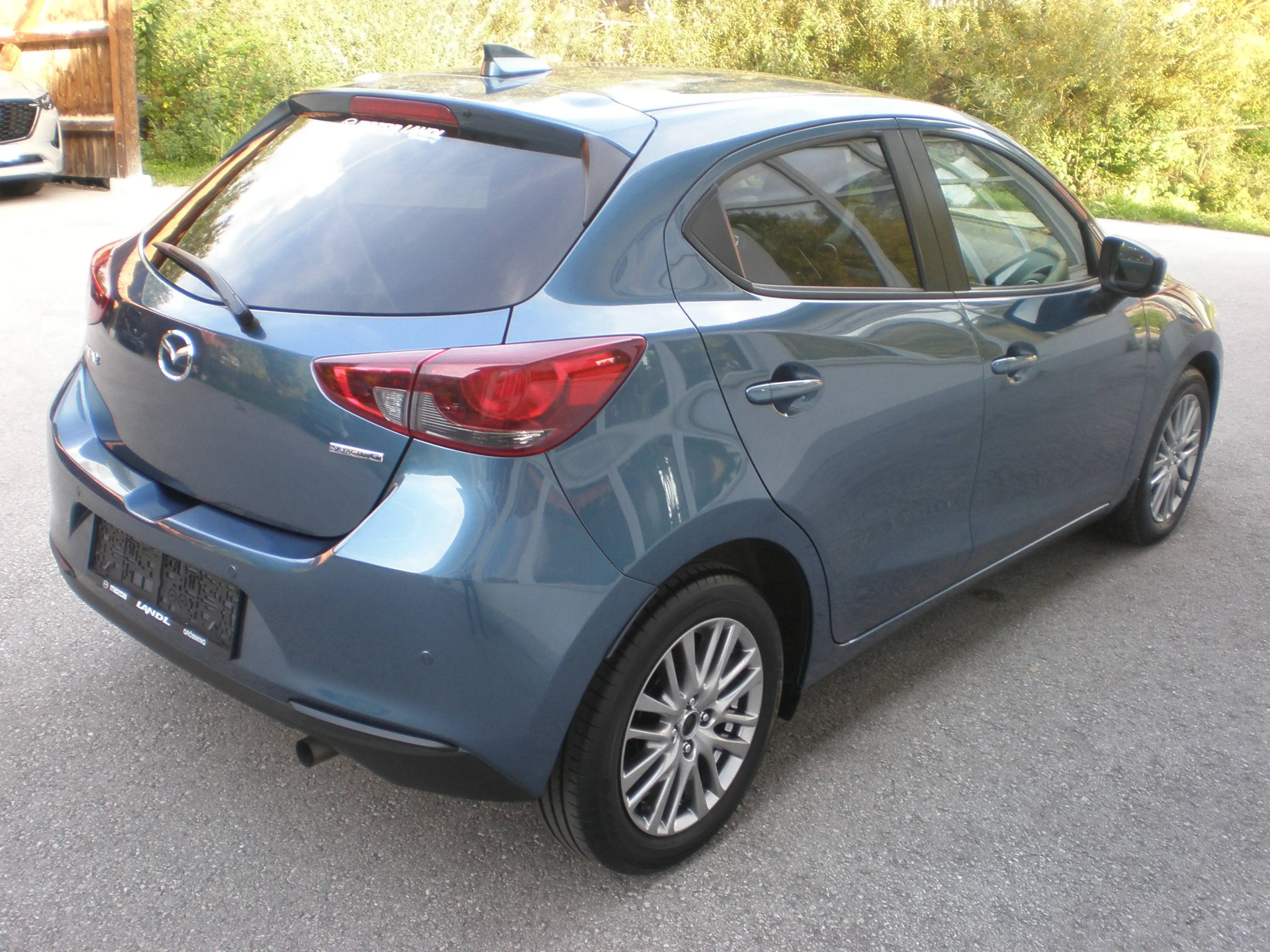 Mazda 2 G75 Takumi — photo 4