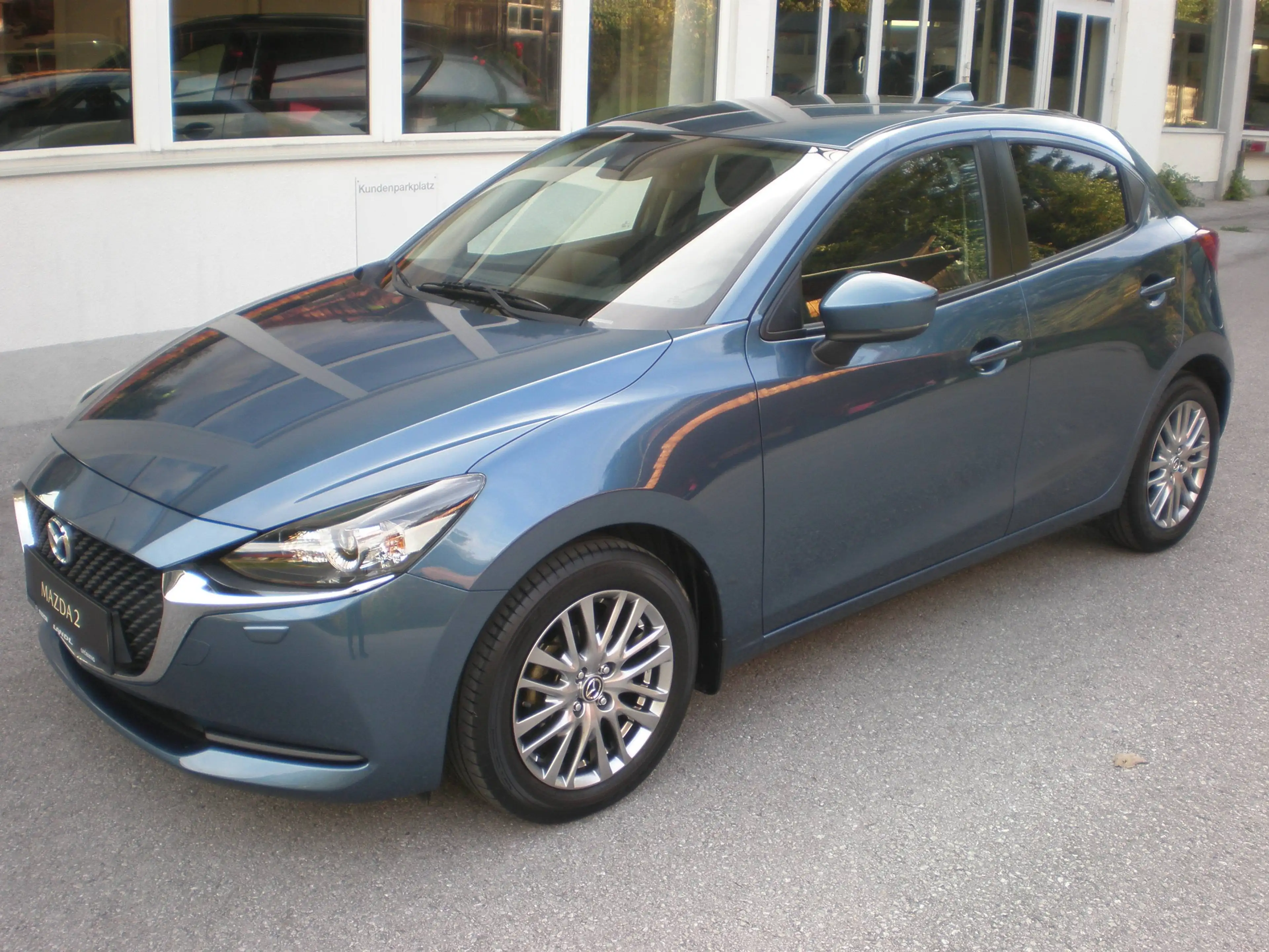 Mazda 2 G75 Takumi — photo 14