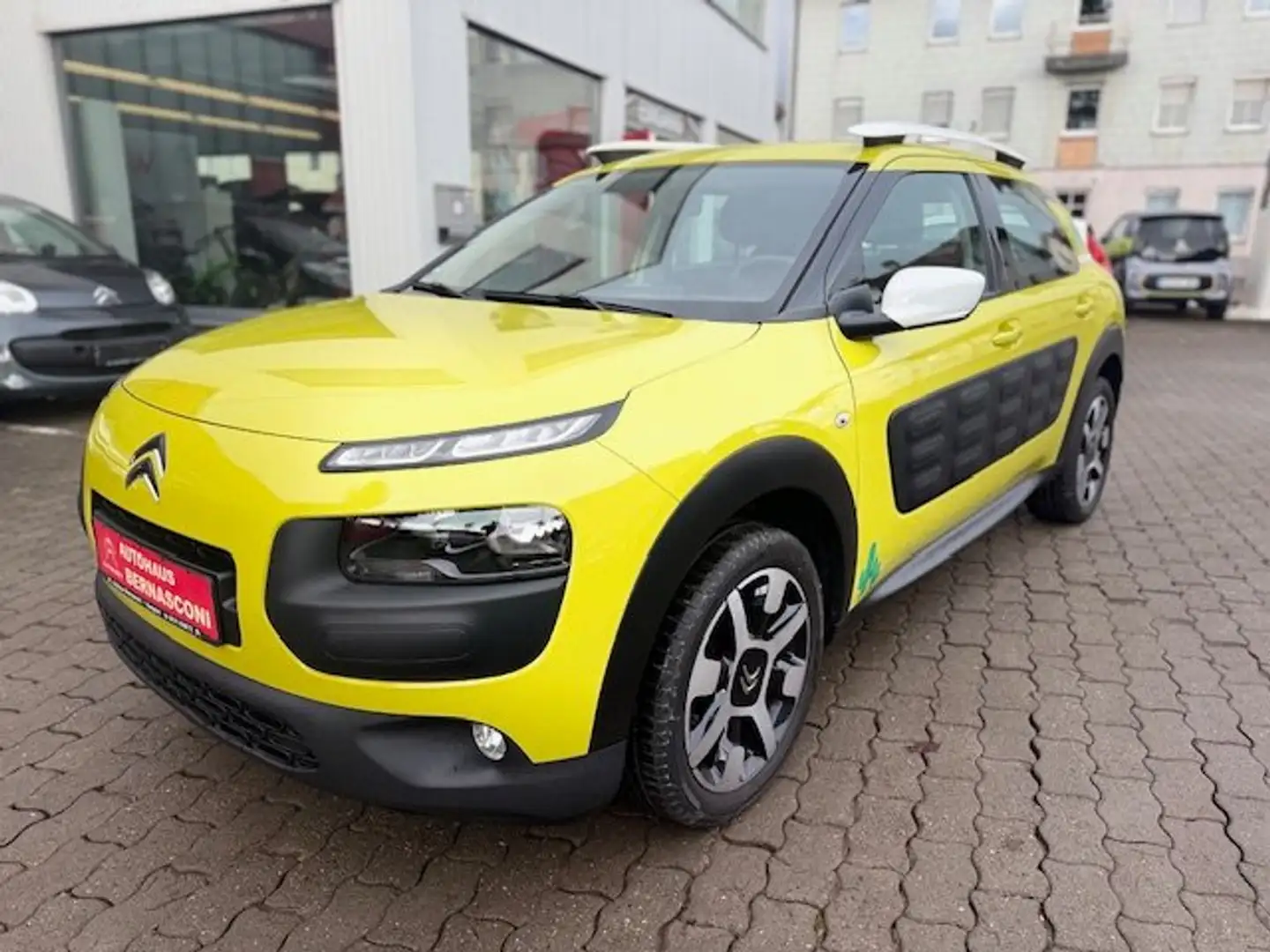 Citroen C4 Cactus Feel Edition Gelb - 1