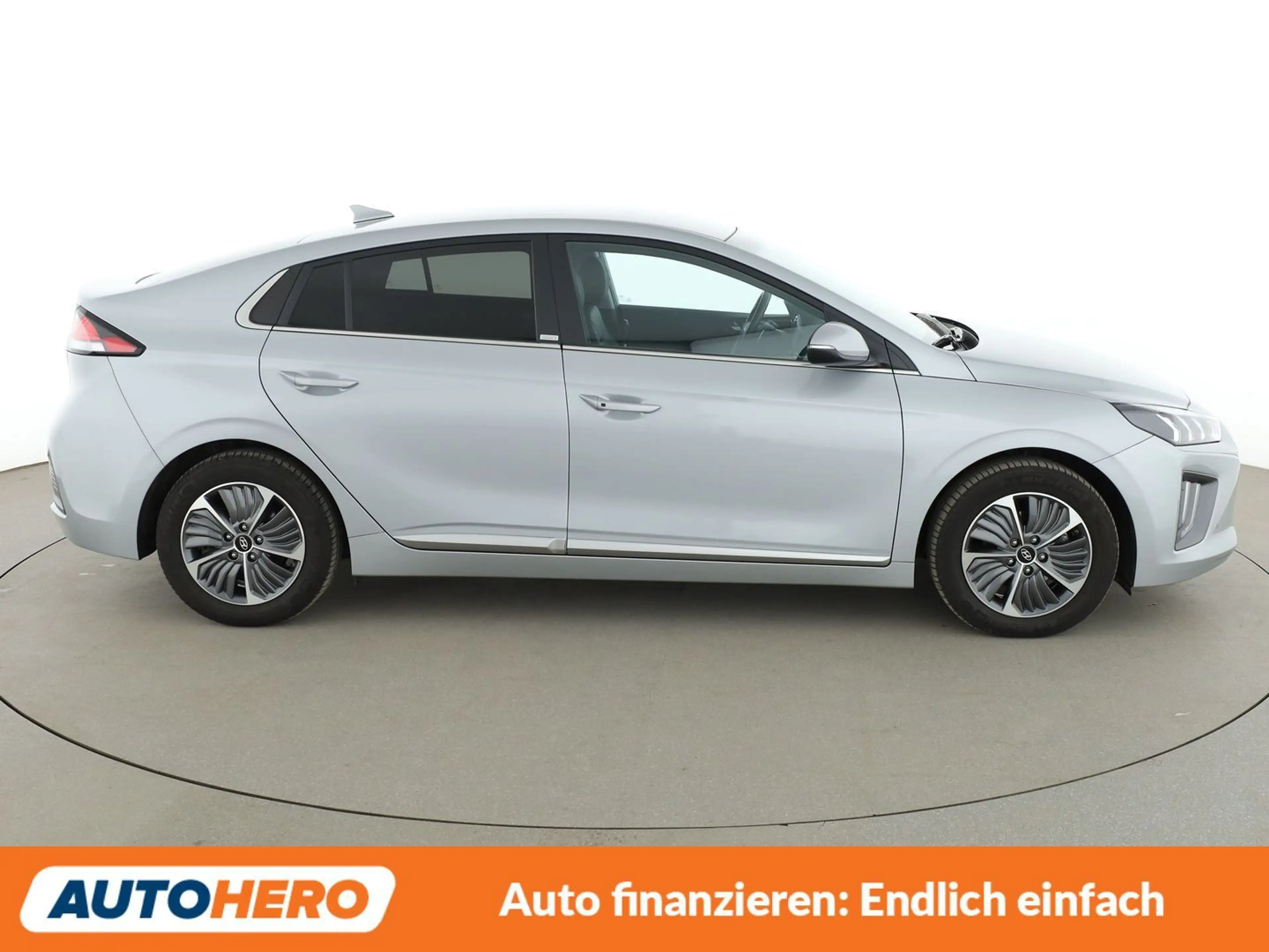 Hyundai IONIQ 1.6 Plug-in Hybrid Prime Aut. *ACC*CAM*MEMORY* — photo 7
