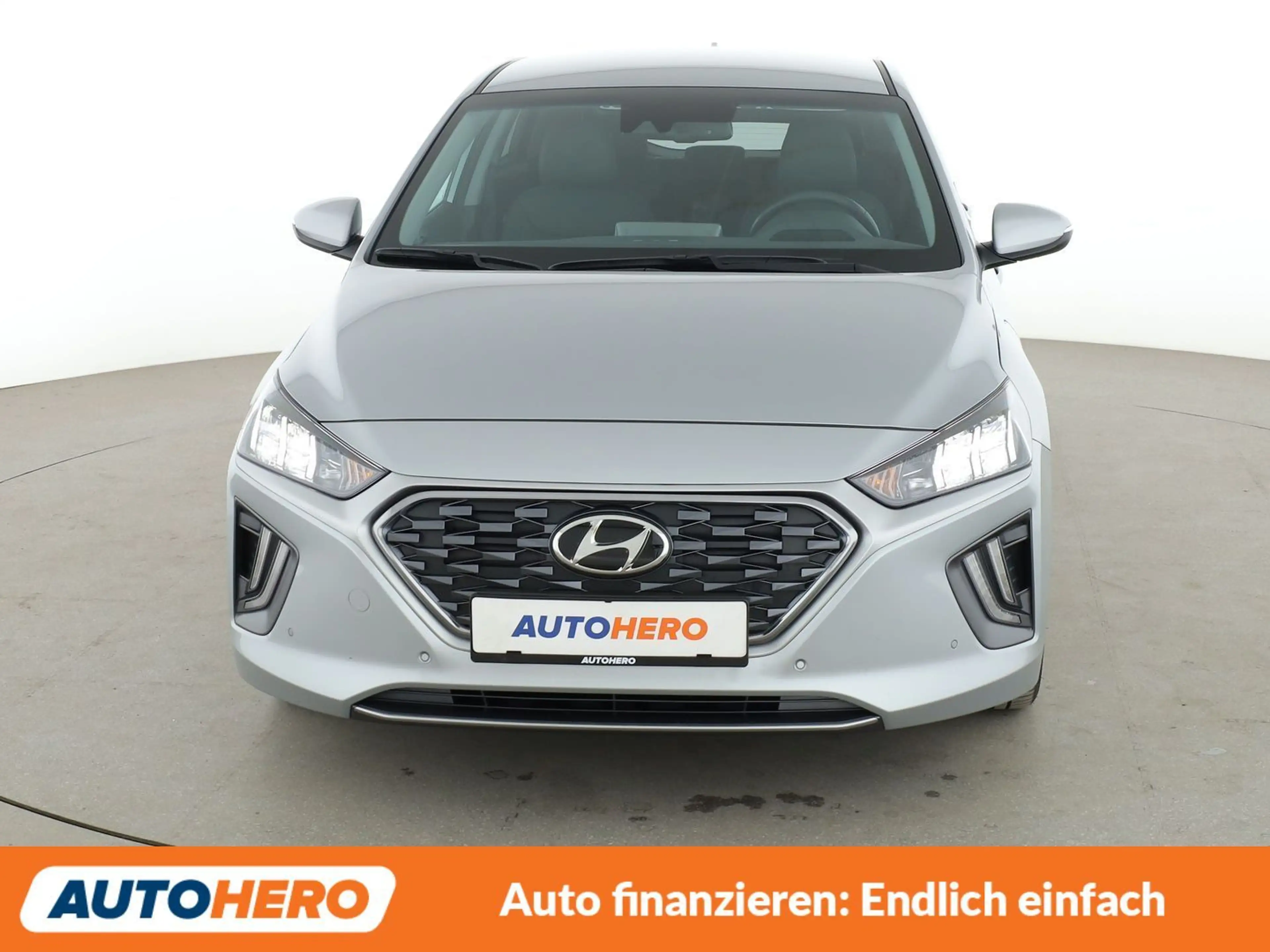 Hyundai IONIQ 1.6 Plug-in Hybrid Prime Aut. *ACC*CAM*MEMORY* — photo 9