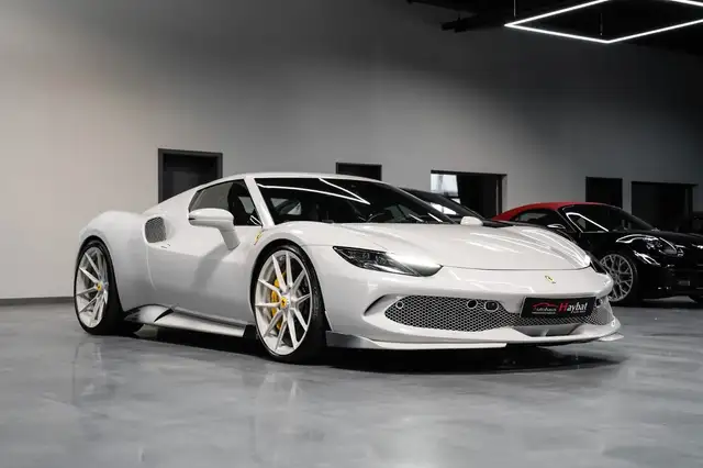 Ferrari 296 GTB NOVITEC Carbon Pass.Display LIFT