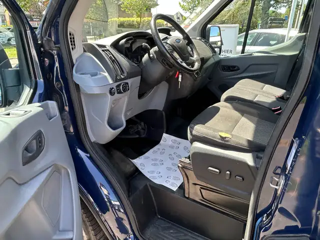 Ford Transit view 7