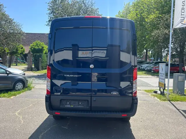 Ford Transit view 5