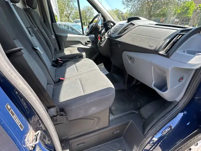 Ford Transit view 28