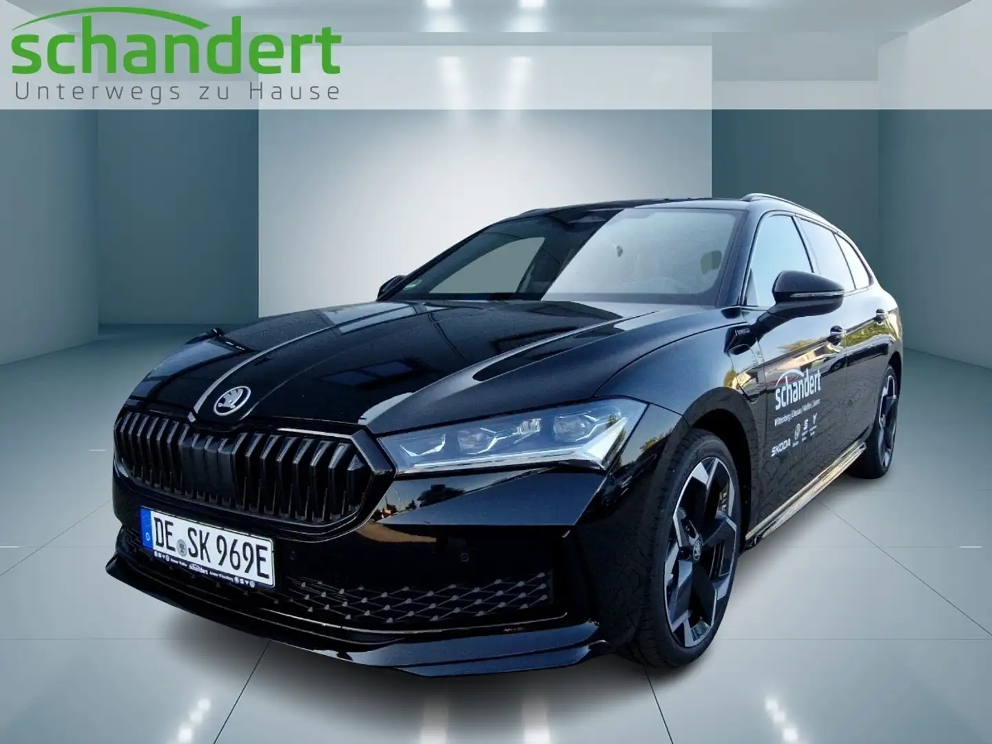 Skoda Superb Combi 1.5 TSI iV Sportline DSG Matrix AHK Navi Schwarz - 1