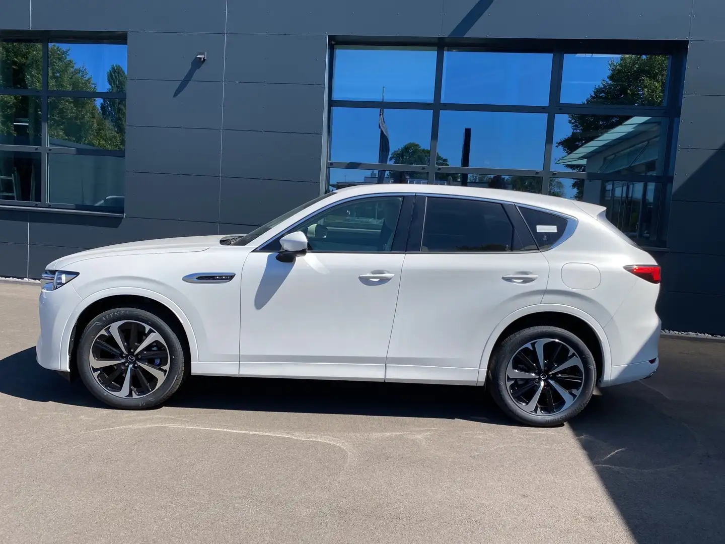 Mazda CX-60 TAKUMI P-GSD DA-P CON-P PRE-COM-P 254 Metallic Weiß - 2