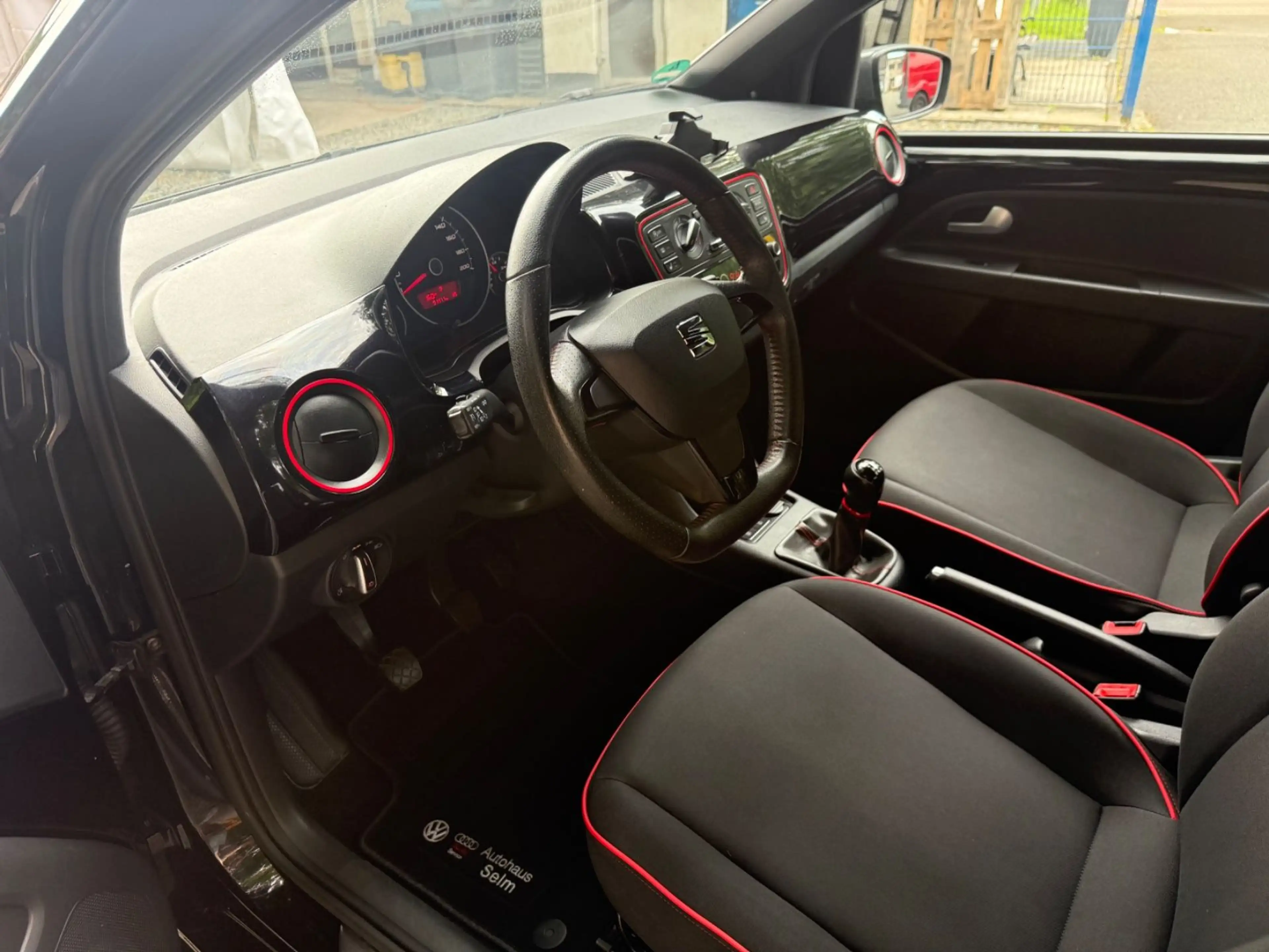 SEAT Mii FR-Line Sitzheizung — photo 9