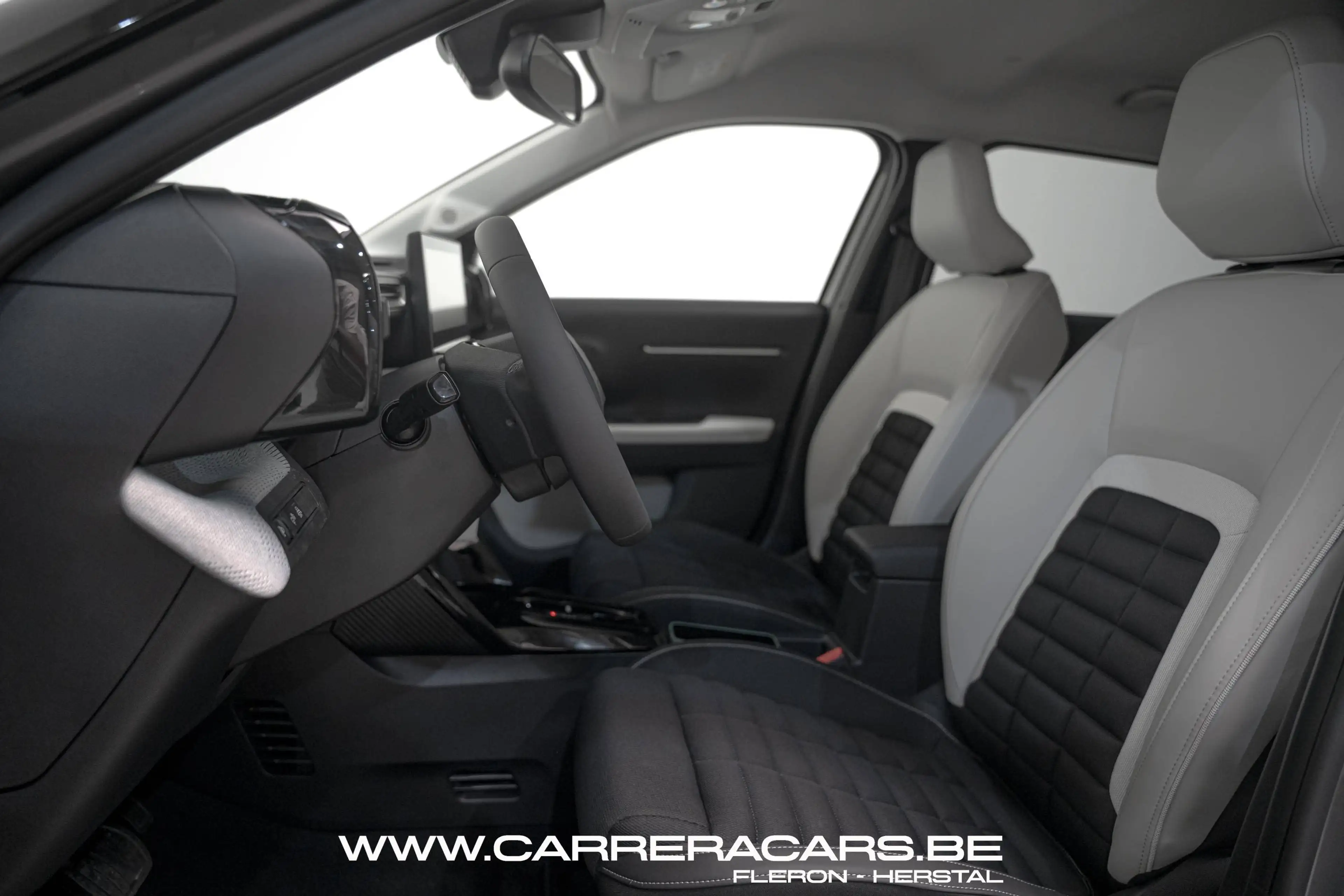 Citroen C3 Aircross Aircross 1.2 Turbo MHEV You Pack Plus e-DCS6 *|NEUVE*NAVI*CAMERA*CRUISE*LANE*LED*GARANTIE USINE*| — photo 9