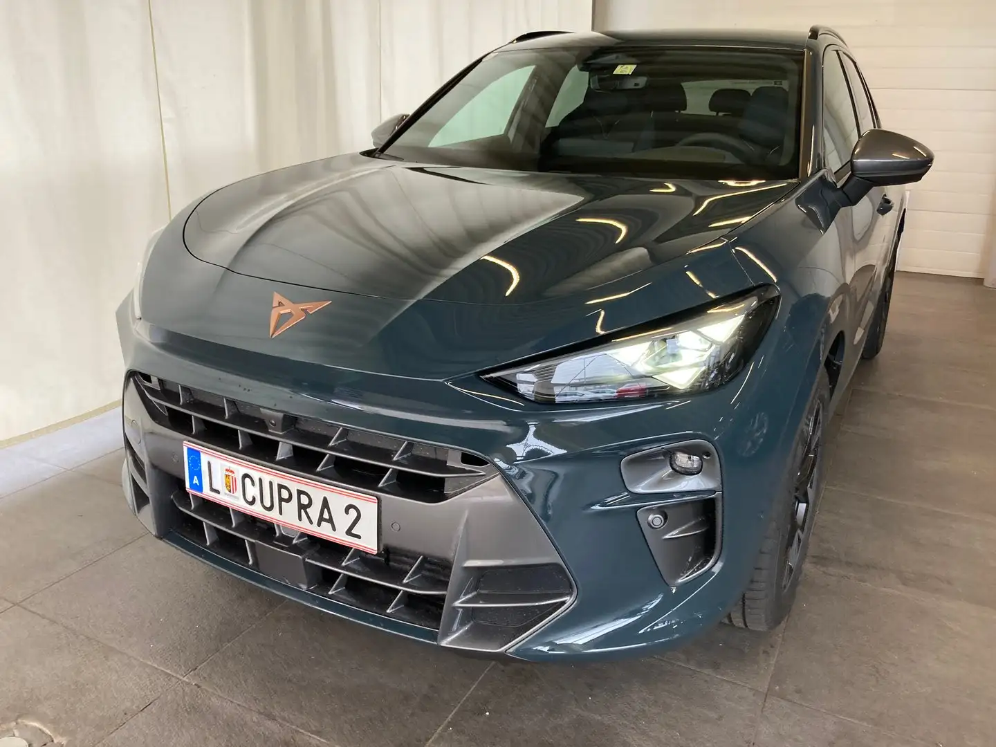 CUPRA Terramar ALPHA 1.5 e-TSI 150 PS DSG Bleu - 1