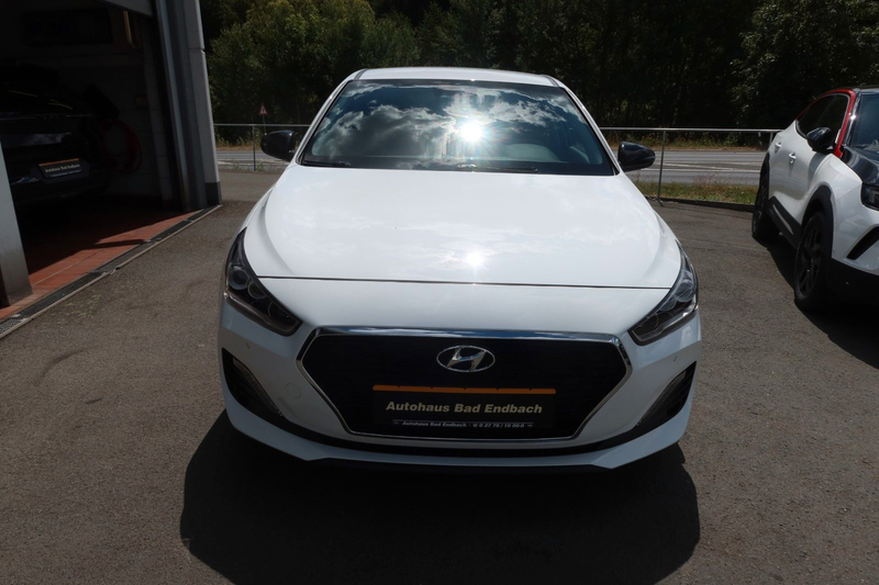 Hyundai i30 YES! Plus — photo 2