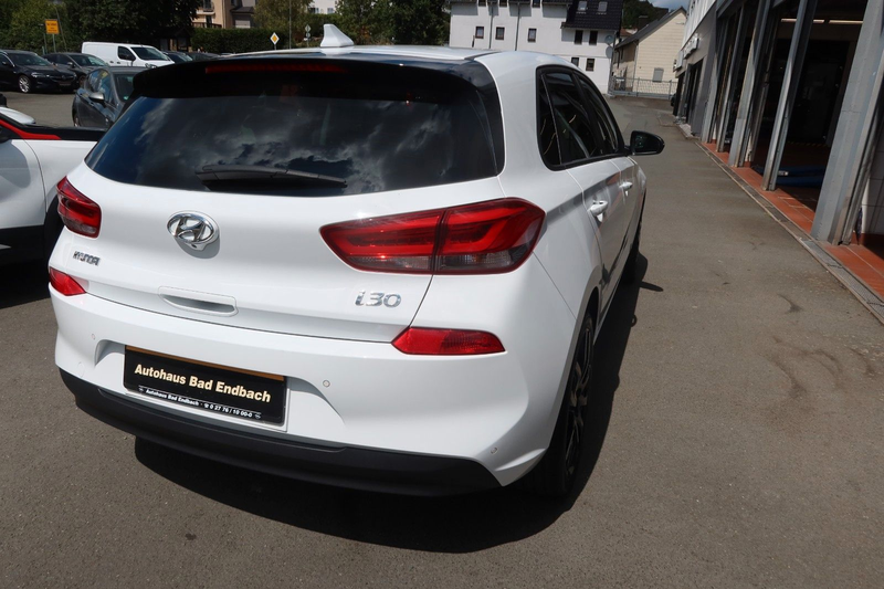 Hyundai i30 YES! Plus — photo 7