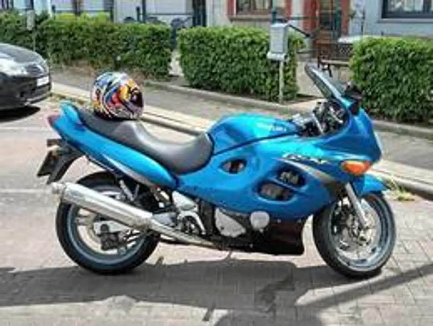 Suzuki GSX 600 Blau - 1