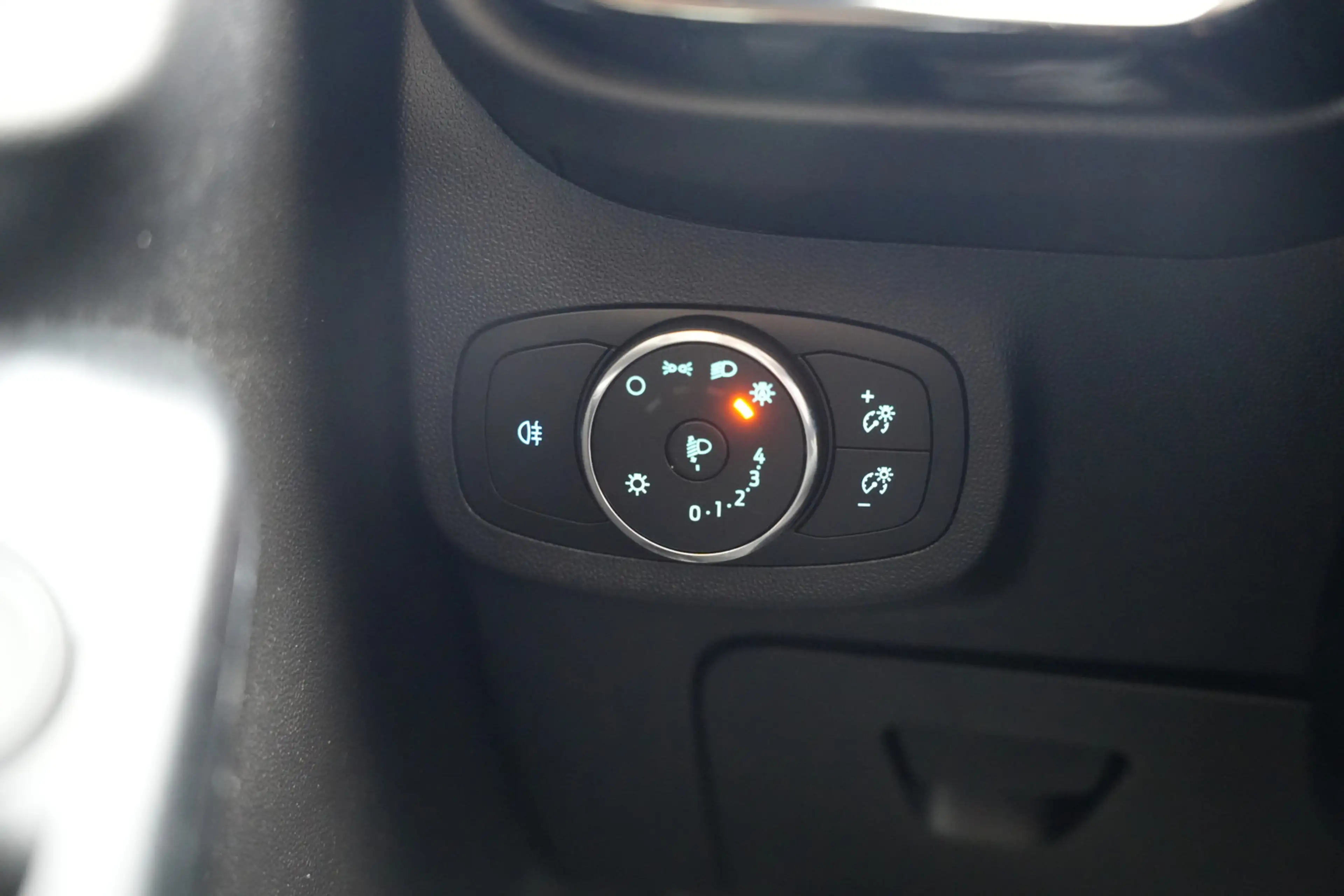 Ford Fiesta Trend WINTER PAKET|DAB|BLUETOOTH|KLIMAANLAGE|LED S — photo 12