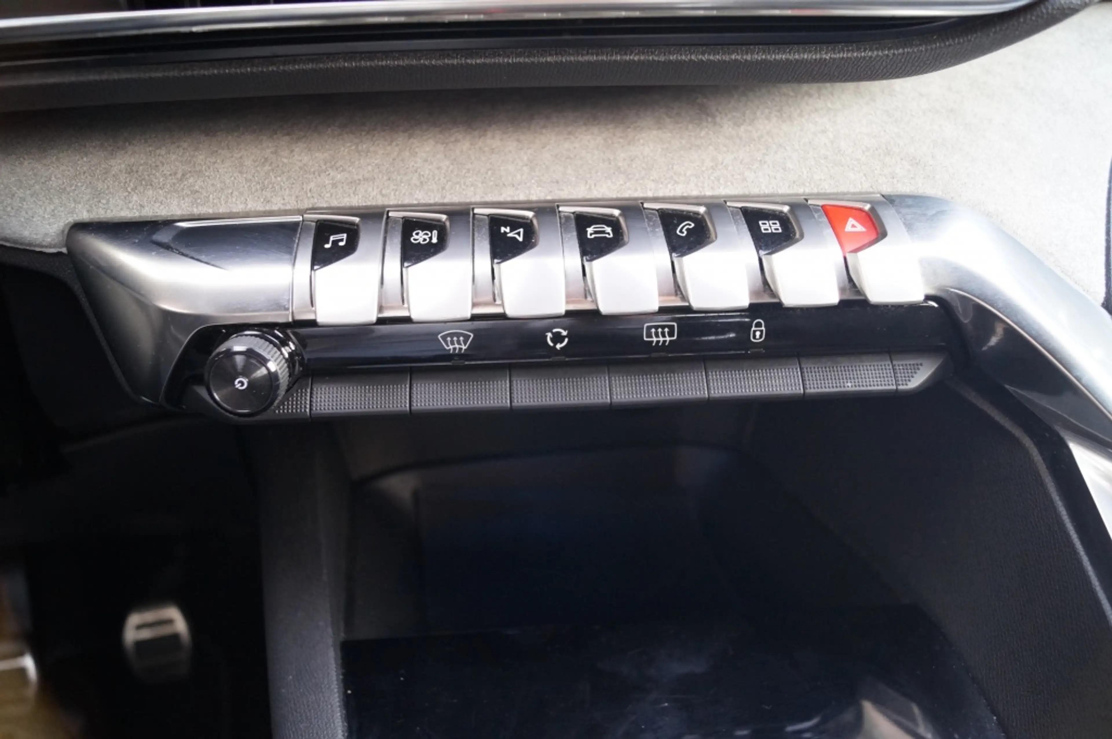 Peugeot 3008 1.2 PureTech 130pk GT -NAVI-ECC-CAM-TREKHAAK- — photo 27