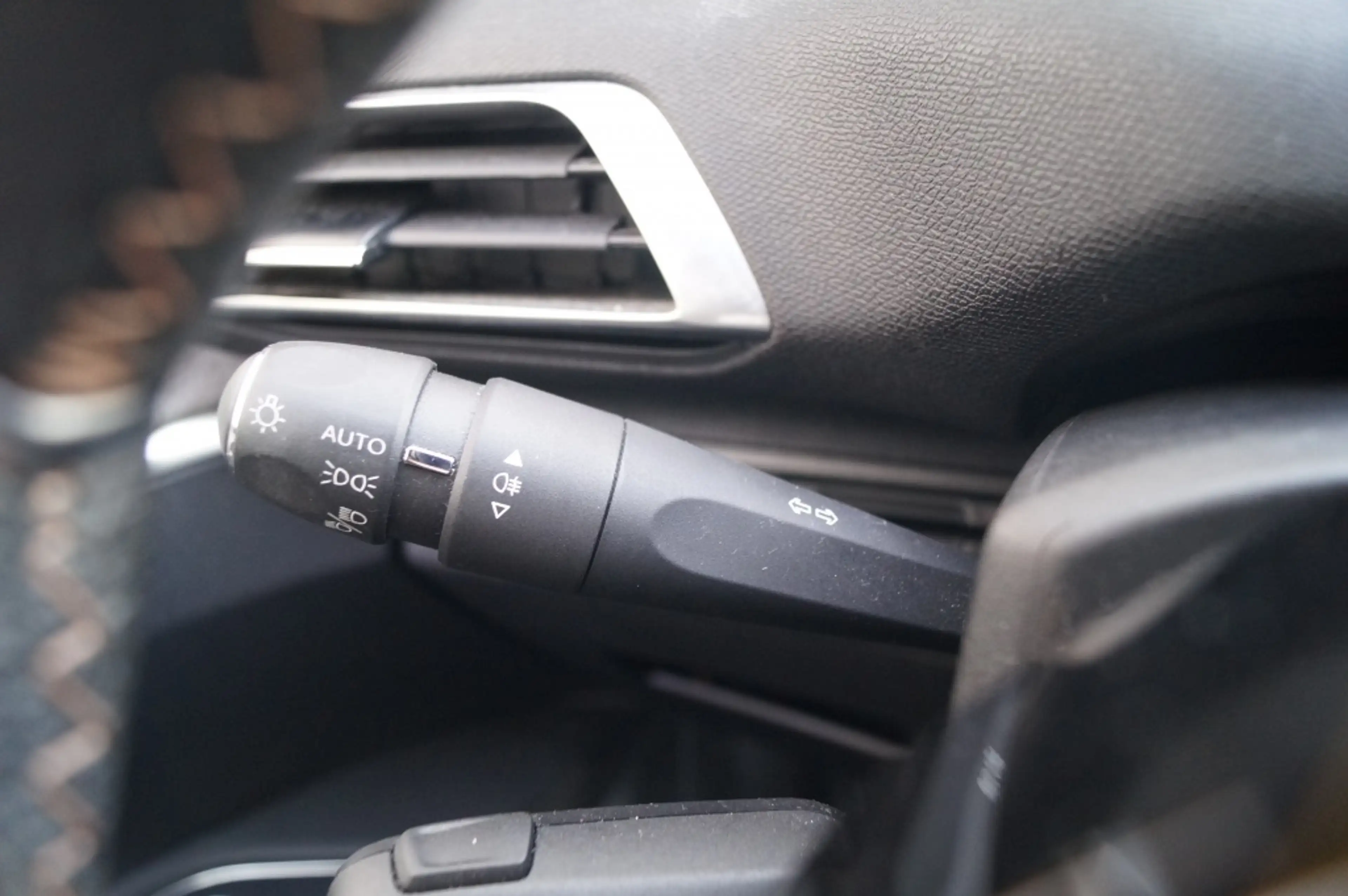 Peugeot 3008 1.2 PureTech 130pk GT -NAVI-ECC-CAM-TREKHAAK- — photo 24