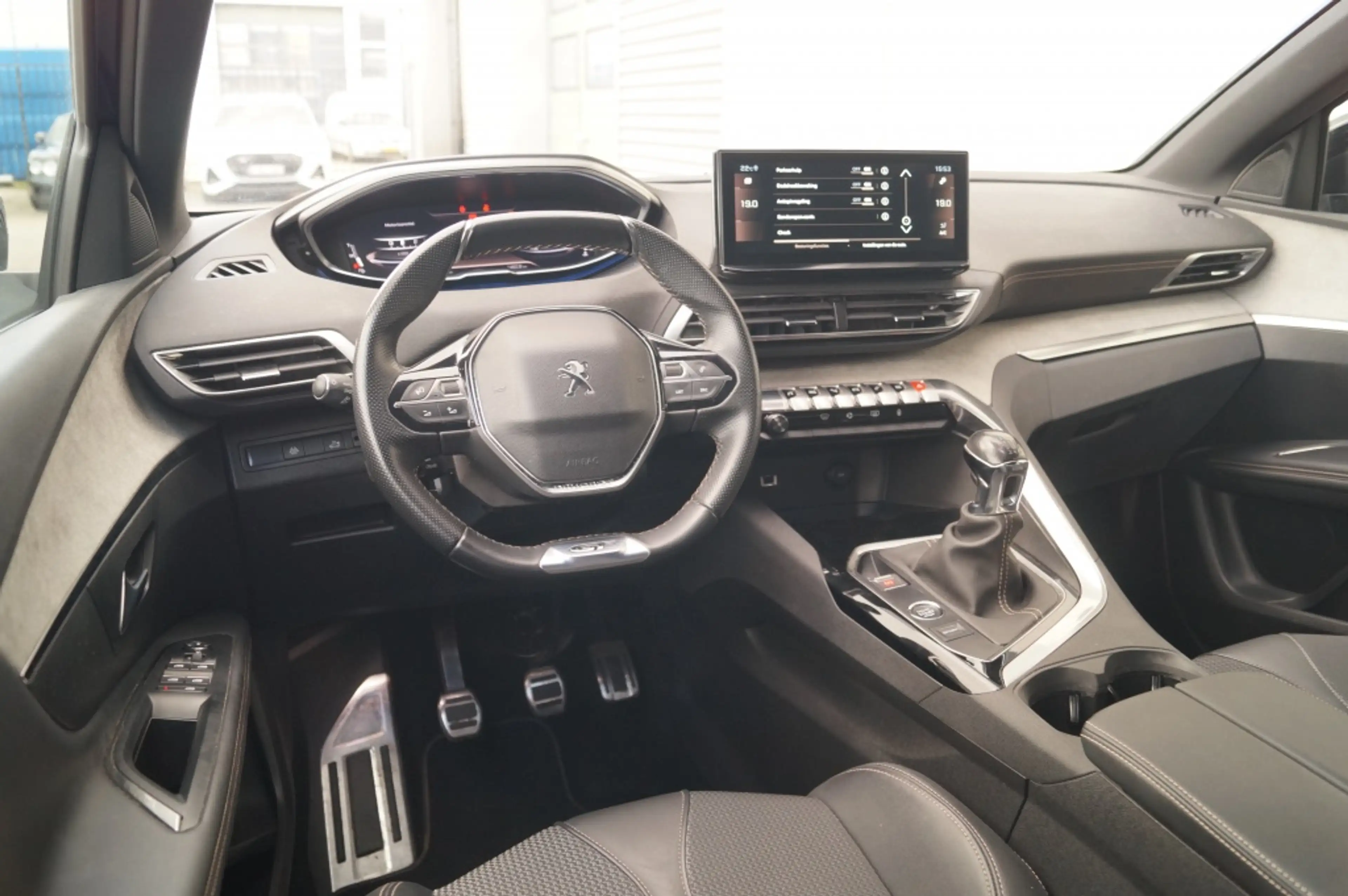 Peugeot 3008 1.2 PureTech 130pk GT -NAVI-ECC-CAM-TREKHAAK- — photo 9