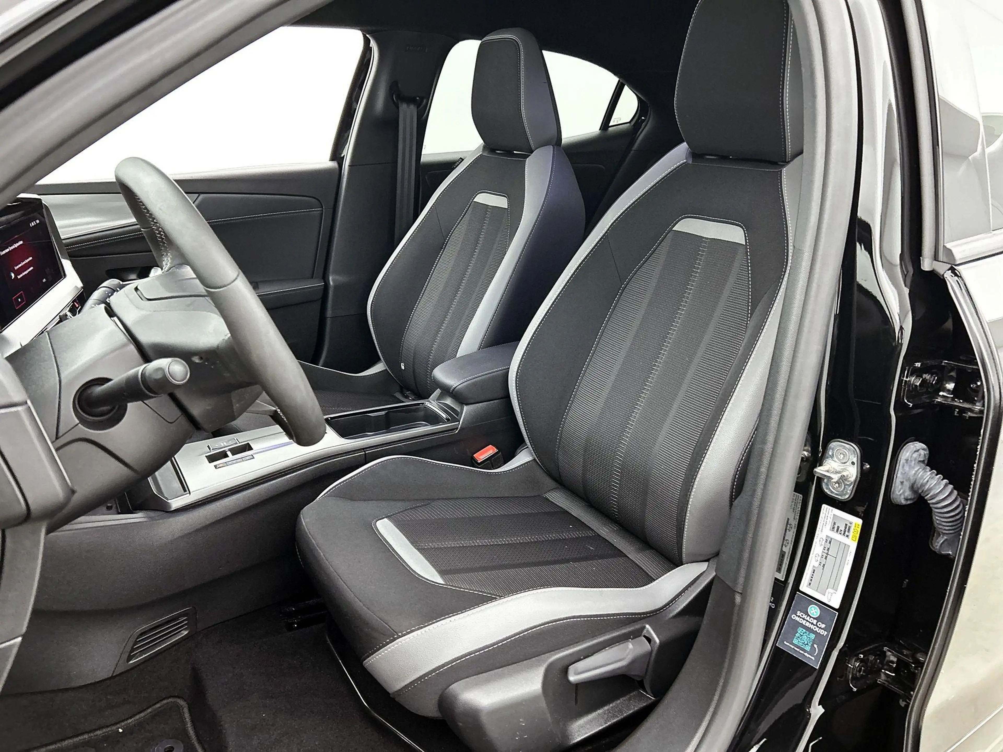 Opel Mokka-E Electric GS 54 kWh — photo 10