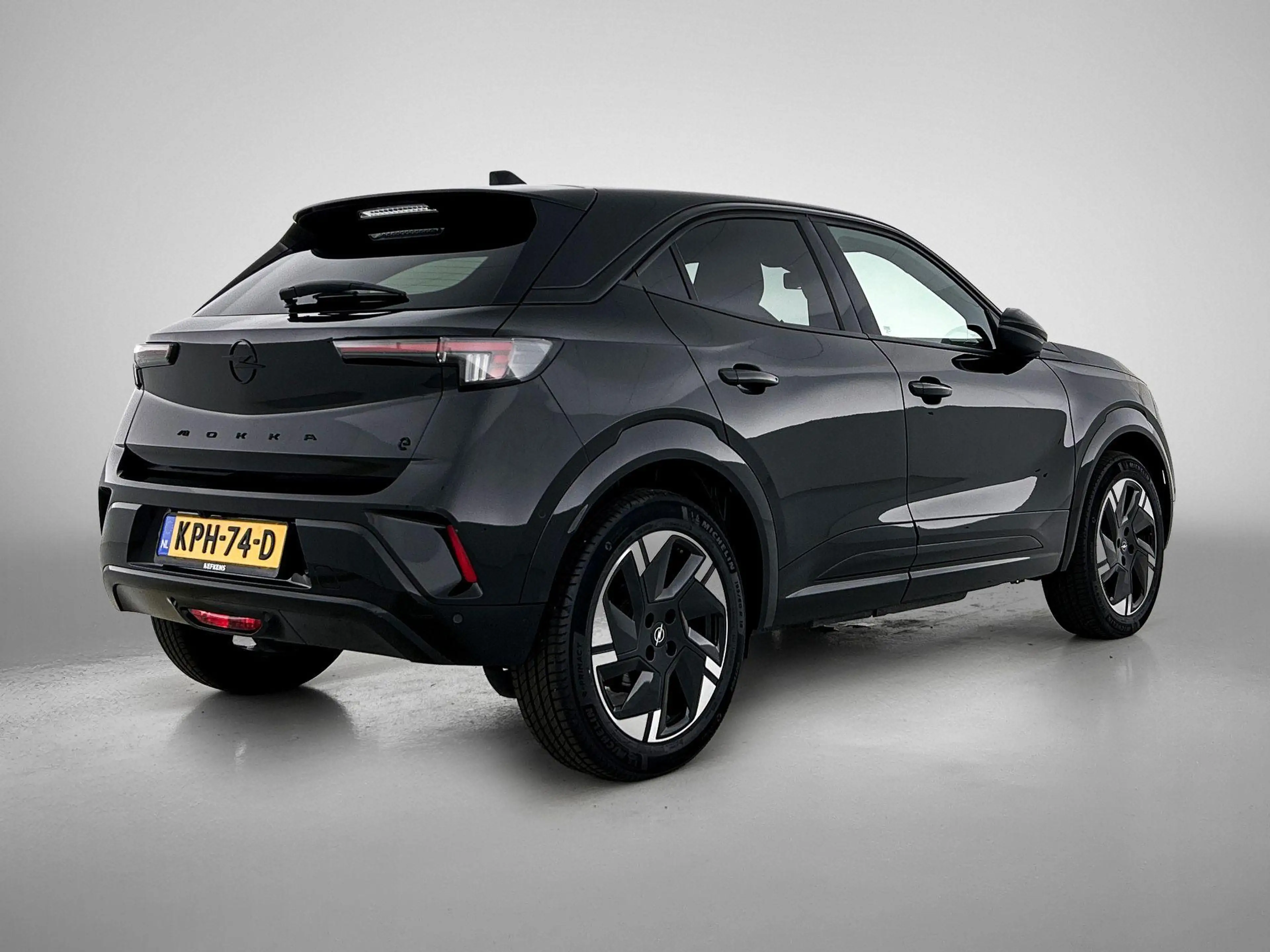 Opel Mokka-E Electric GS 54 kWh — photo 6
