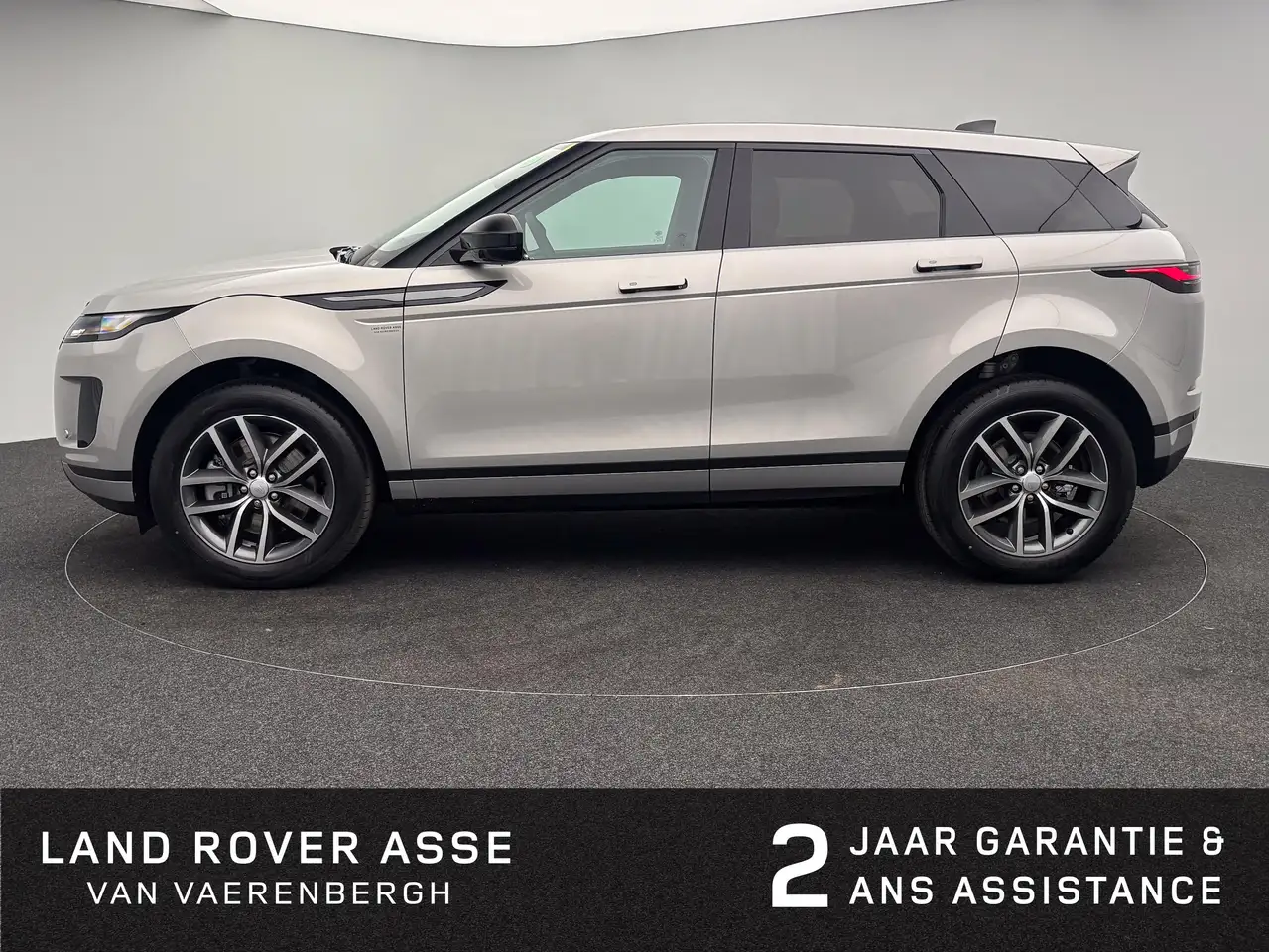 Land Rover Range Rover Evoque 2026 — фото 6
